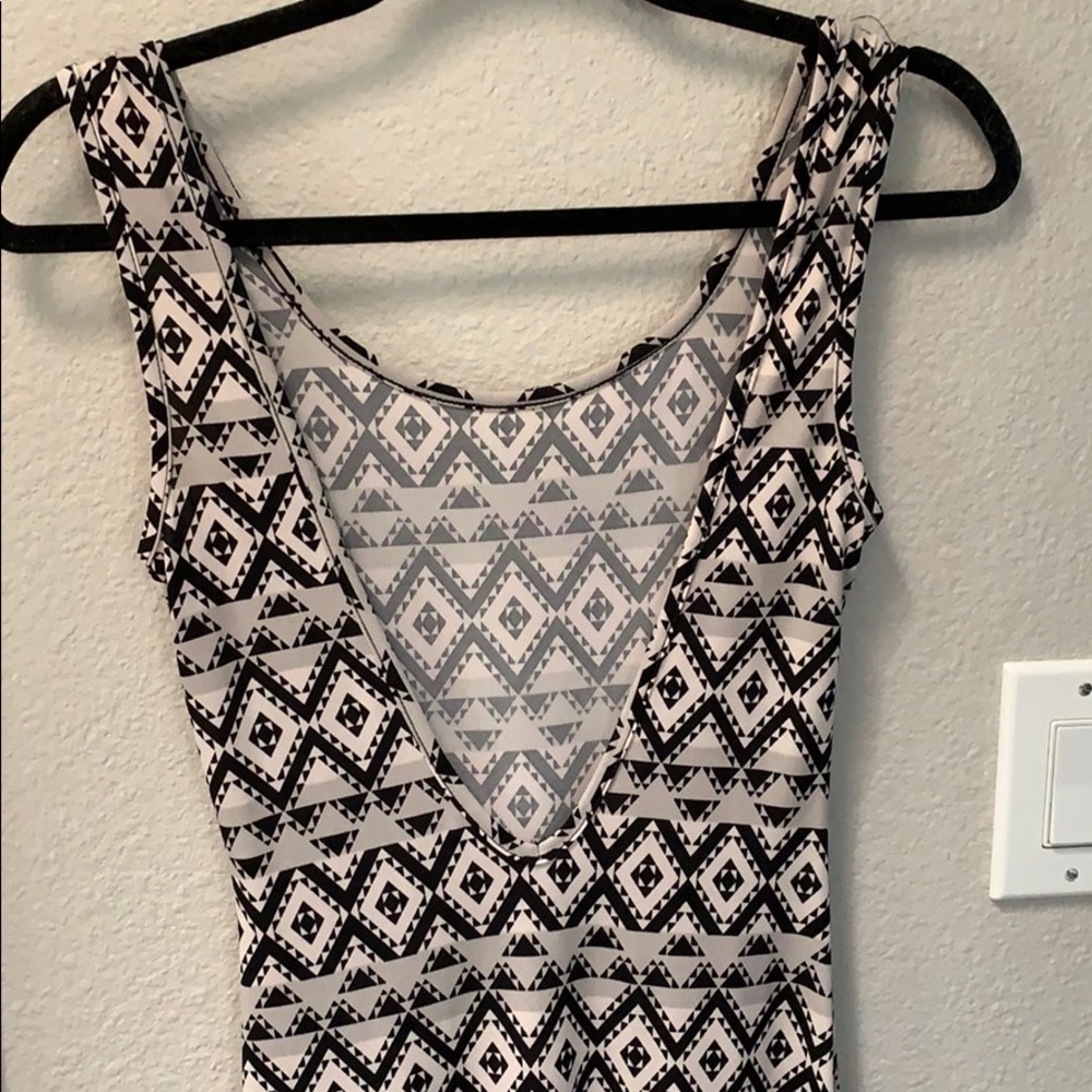 Dress - Picture 2 of 3